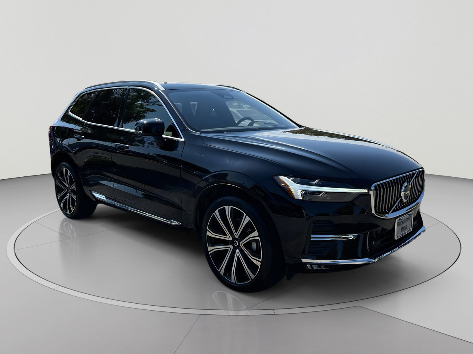 Used 2023 Volvo XC60 B5 Ultimate w/ Climate Package AWD/4WD image 7