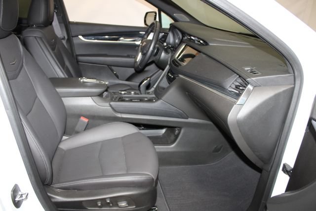 Certified 2024 Cadillac XT5 Premium Luxury AWD/4WD image 14