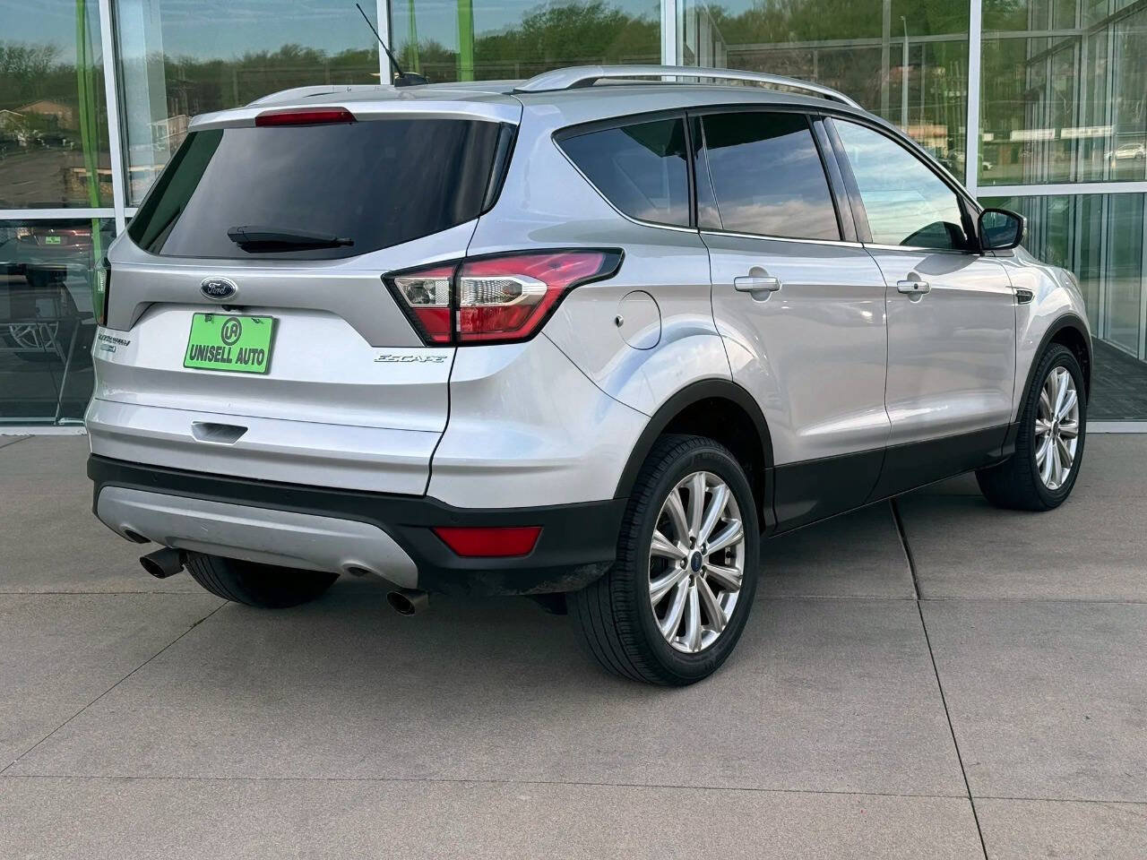 Used 2017 Ford Escape Titanium FWD image 7