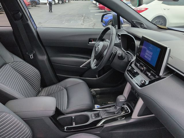 Used 2024 Toyota Corolla Cross AWD Hybrid w/ Convenience Package image 10