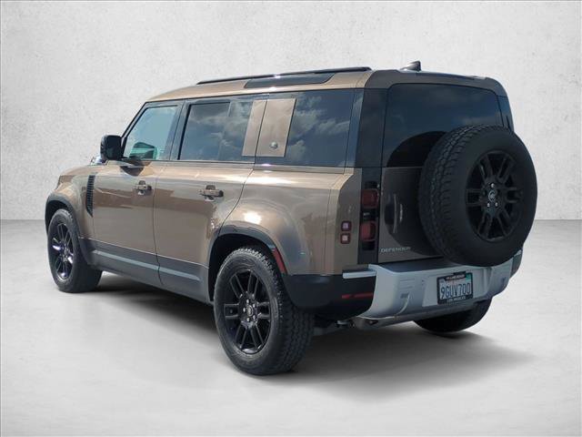 Used 2023 Land Rover Defender 110 S AWD/4WD image 8