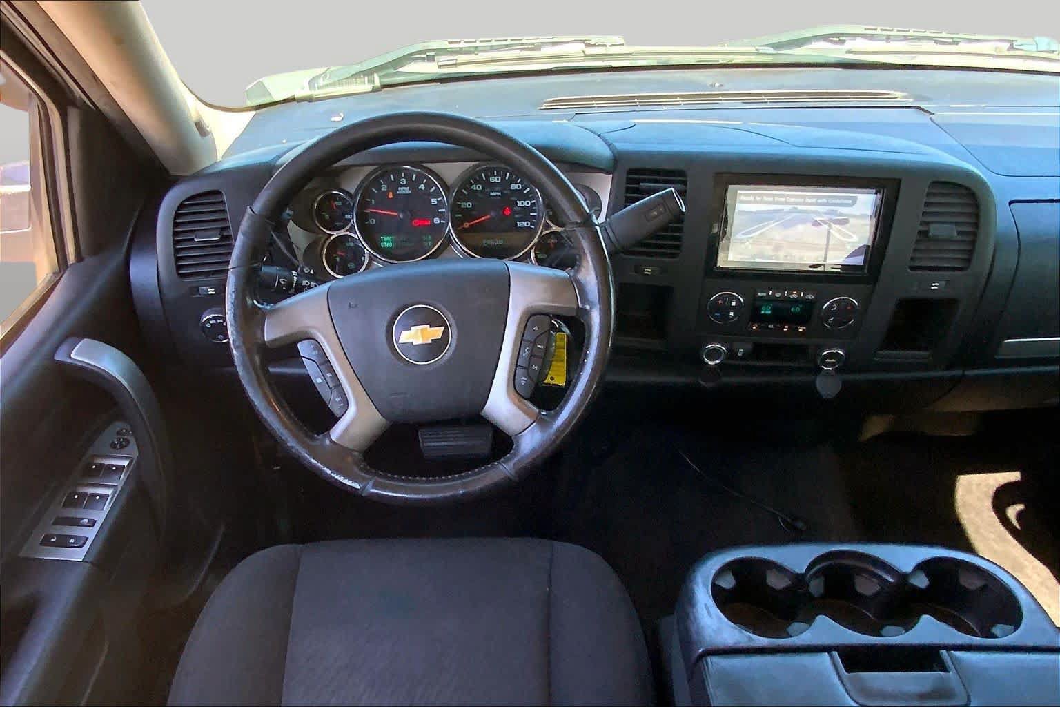 Used 2012 Chevrolet Silverado 1500 LT RWD image 5