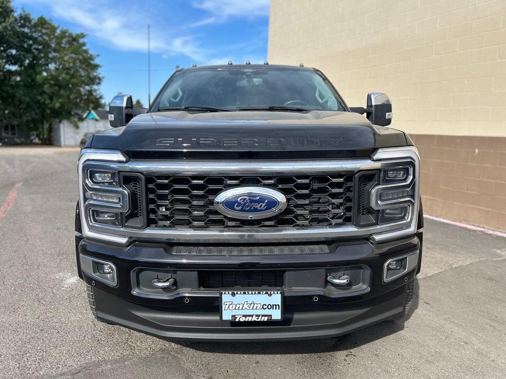 Used 2024 Ford F450 Limited w/ FX4 Off-Road Package AWD/4WD image 10