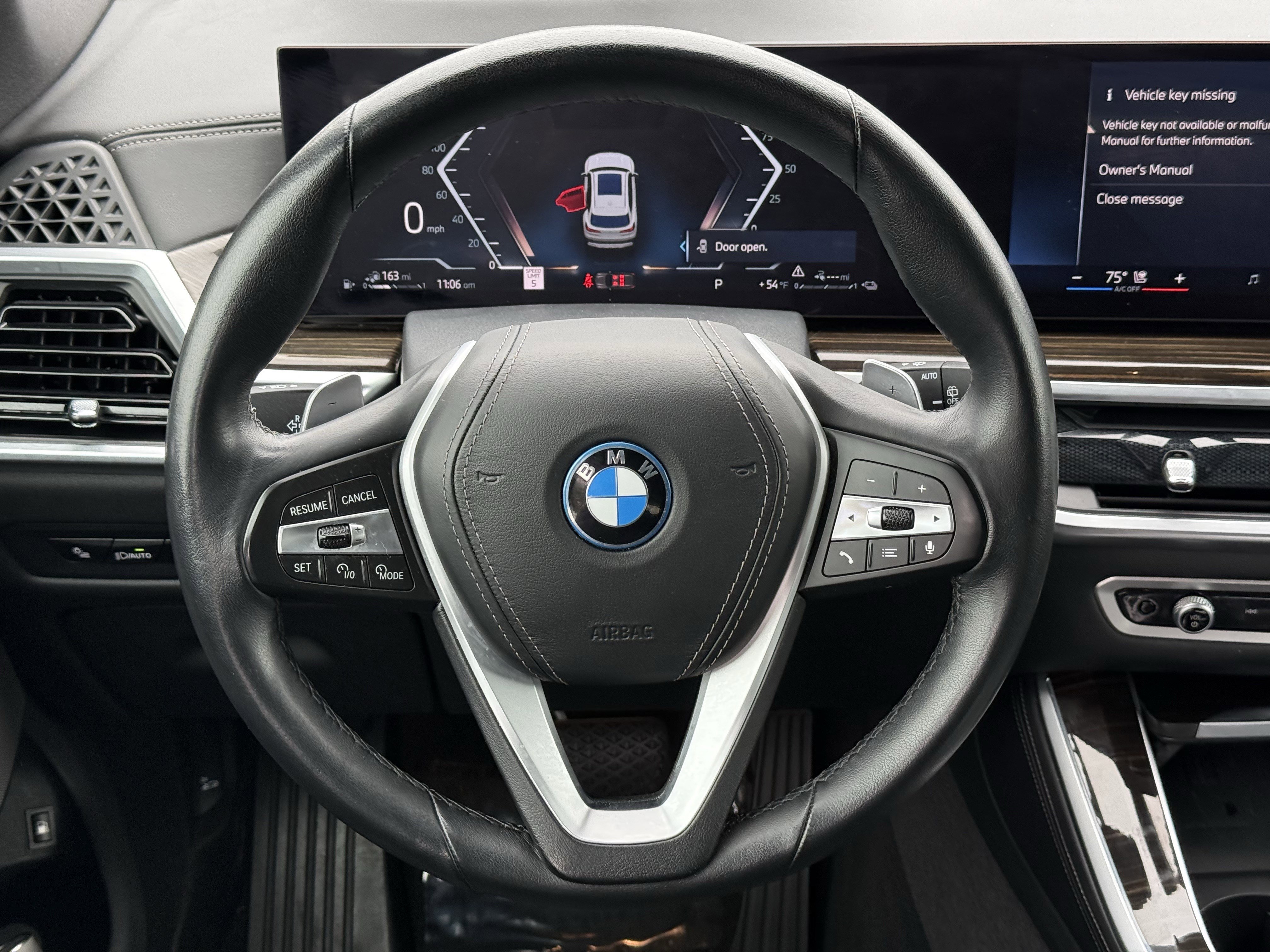 Used 2024 BMW X5 xDrive50e image 15