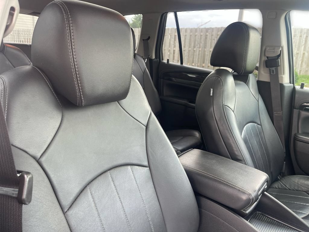 Used 2017 Buick Enclave Premium w/ Experience Buick Package AWD/4WD image 29