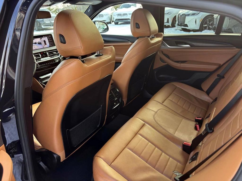 Certified 2023 BMW X4 xDrive30i w/ M Sport Package image 28