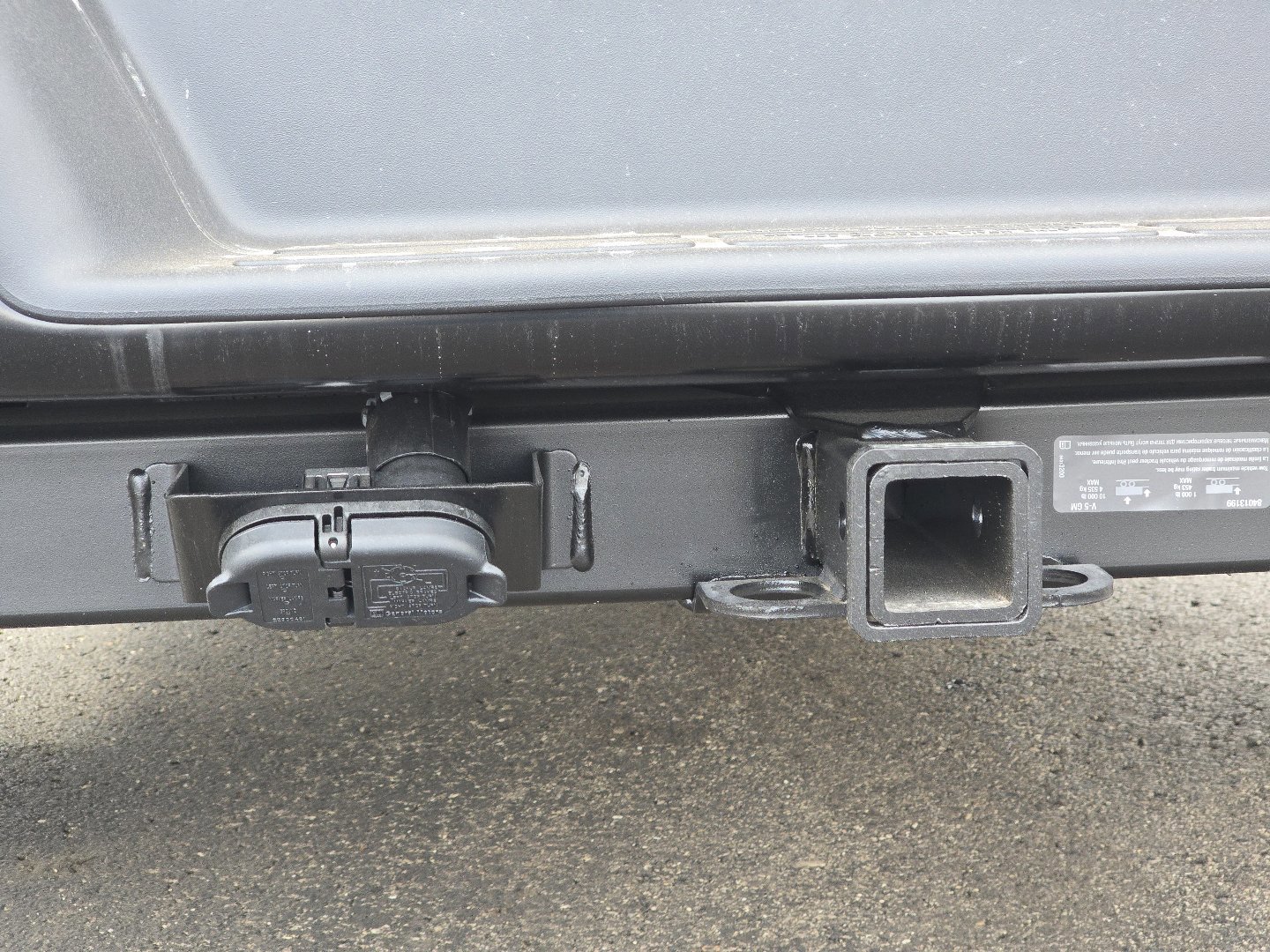 New 2026 Chevrolet Express 2500 w/ Driver Convenience Package RWD image 8