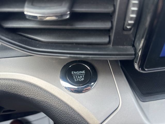 Used 2022 Ford Explorer XLT w/ Class IV Trailer Tow Package image 32