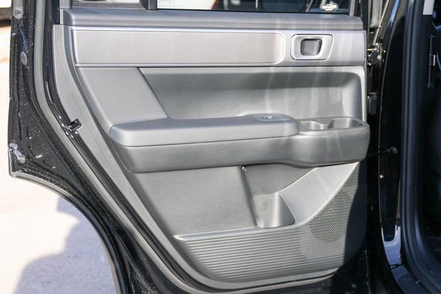 New 2026 Hyundai Santa Fe SE FWD image 14