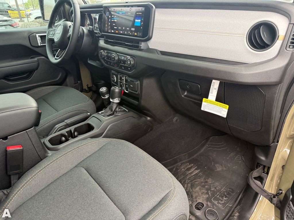 Used 2025 Jeep Wrangler Sport S image 28