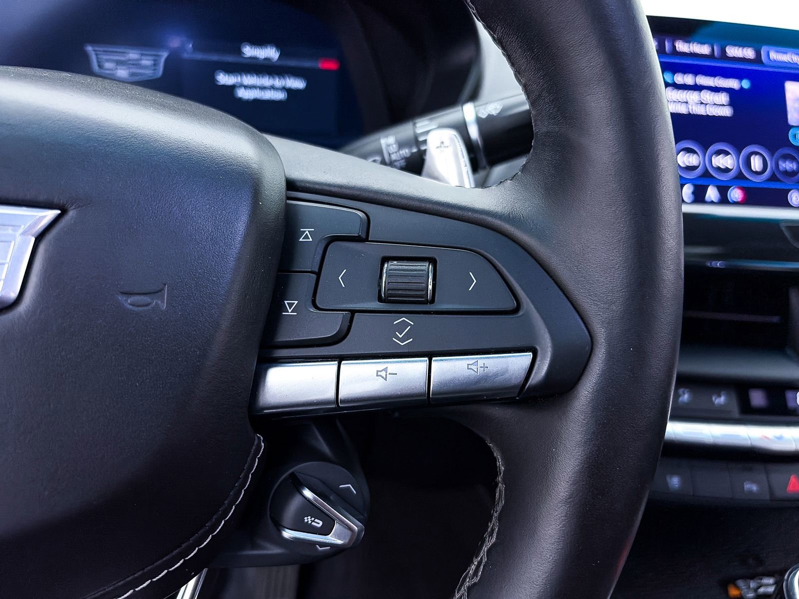 Used 2023 Cadillac CT4 V Blackwing w/ Driver Assist Package RWD image 41