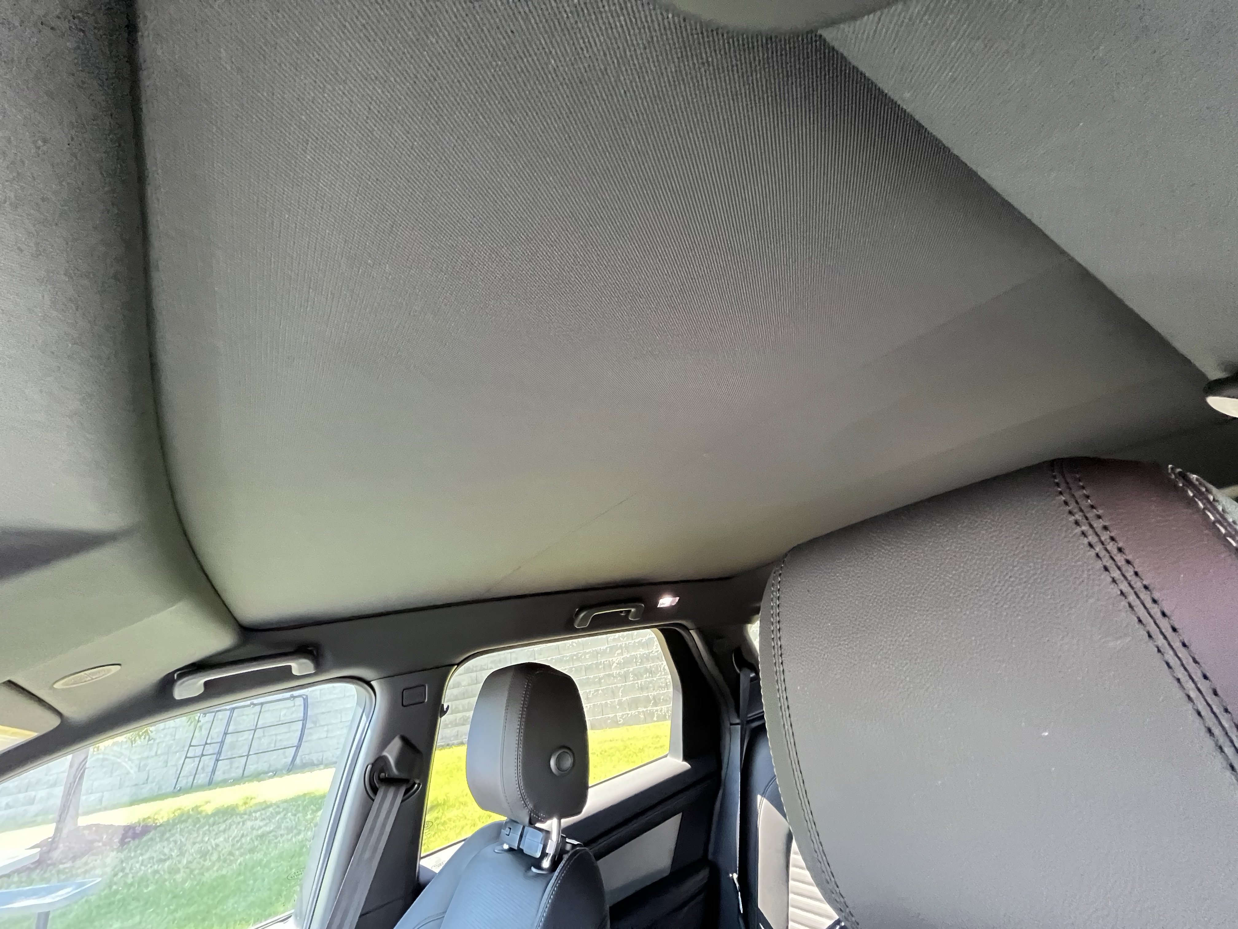 Certified 2025 Land Rover Discovery Sport Dynamic SE image 27