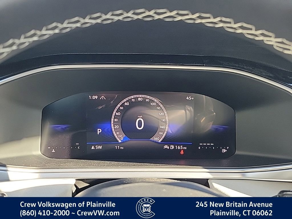 New 2026 Volkswagen Taos SE image 4