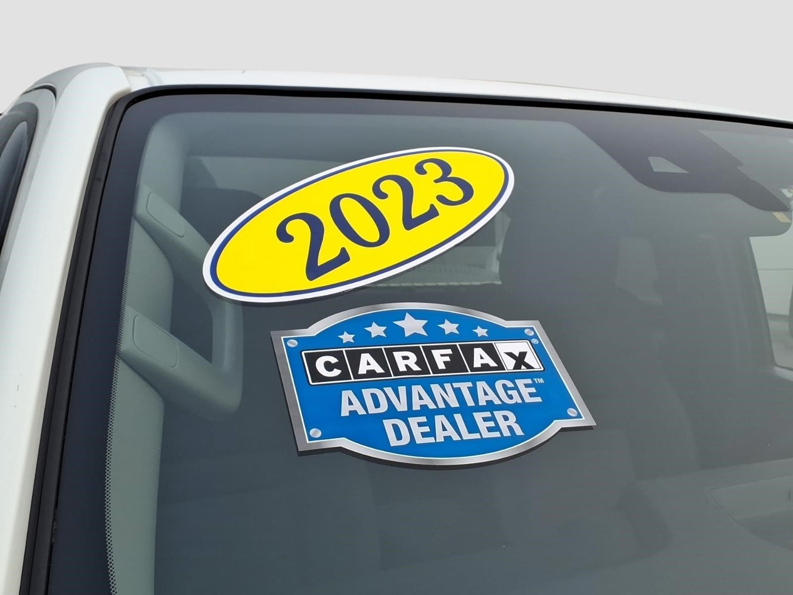 Used 2023 Nissan Frontier SV w/ Technology Package AWD/4WD image 11