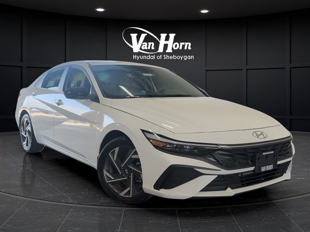 Certified 2025 Hyundai Elantra Sport FWD image 1