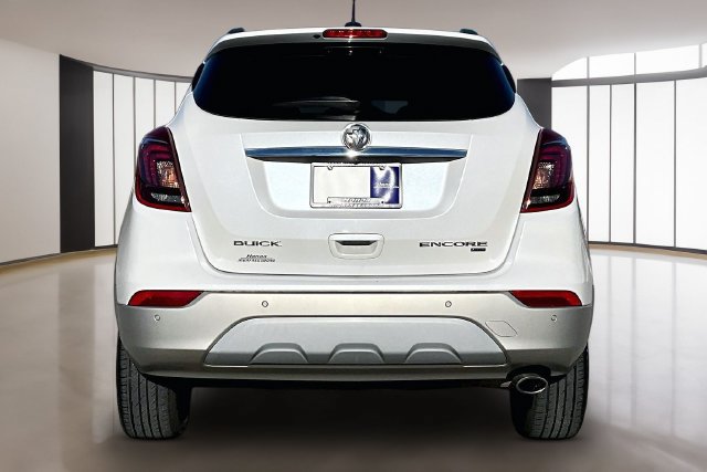 Used 2018 Buick Encore Premium w/ Experience Buick Package AWD/4WD image 5