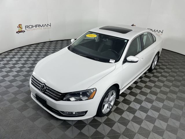 Used 2015 Volkswagen Passat TDI SEL Premium image 42