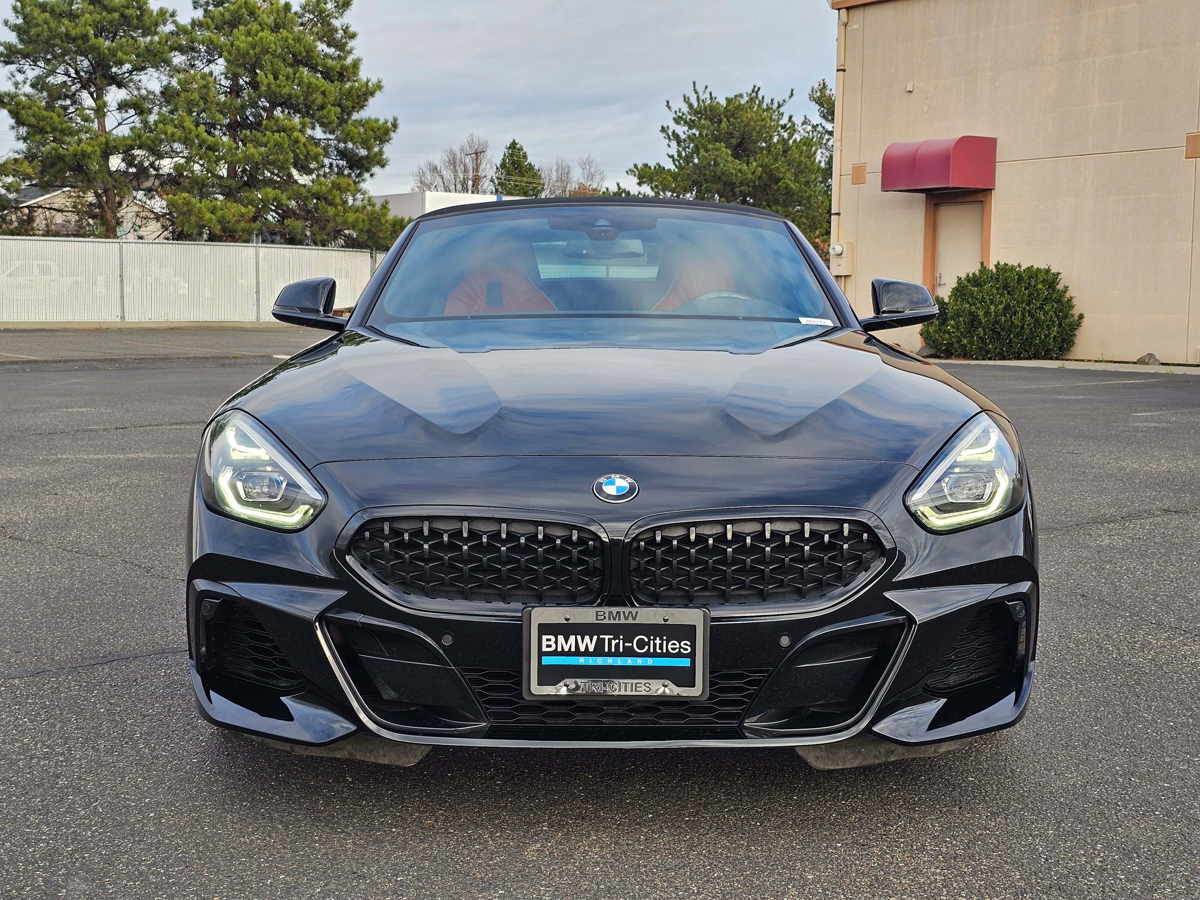 Used 2021 BMW Z4 sDrive30i w/ Executive Package image 6