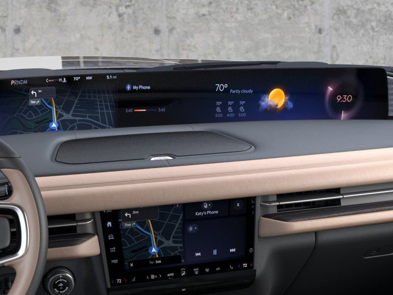 New 2026 Lincoln Navigator L Black Label AWD/4WD image 14
