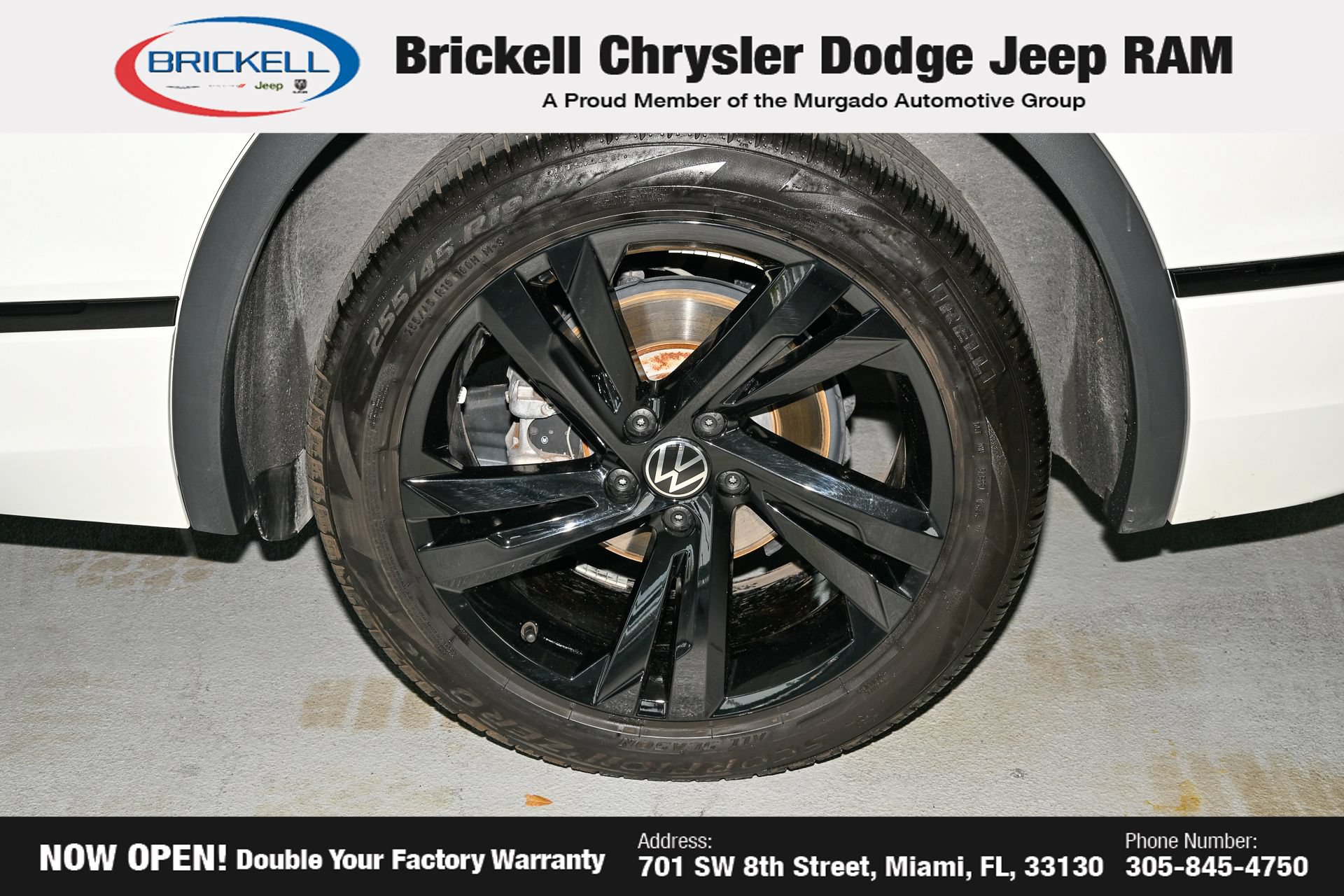 Used 2024 Volkswagen Tiguan SE R-Line FWD image 37