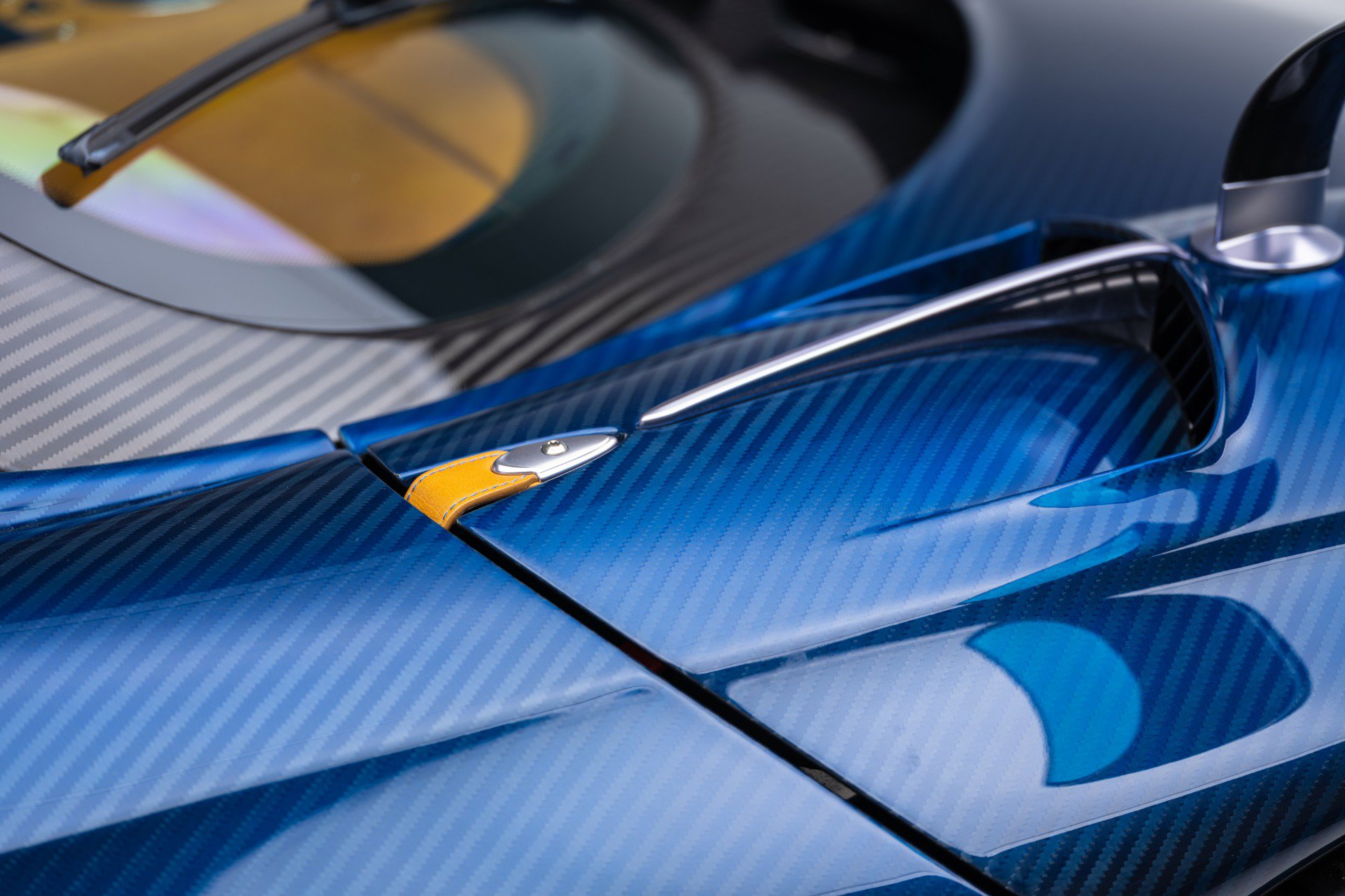 Used 2017 Pagani Huayra image 12