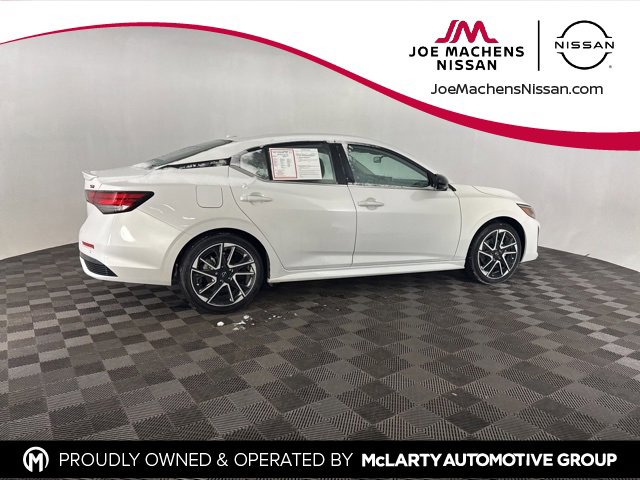 Certified 2025 Nissan Sentra SR image 6