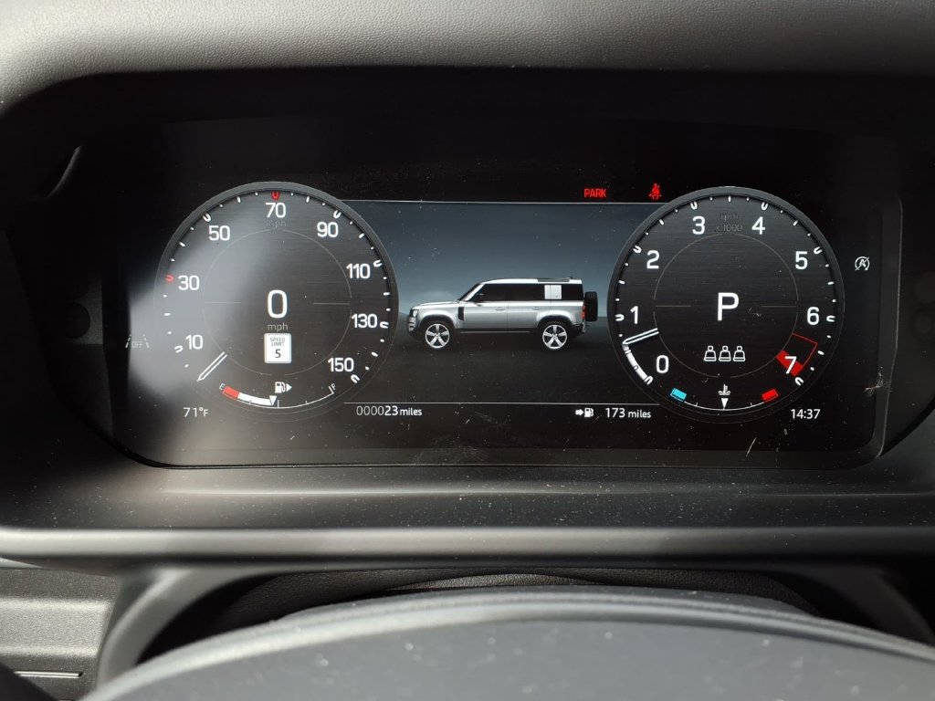 New 2026 Land Rover Defender 110 X-Dynamic SE AWD/4WD image 14