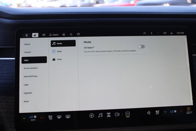 Used 2024 Rivian R1S Adventure image 32