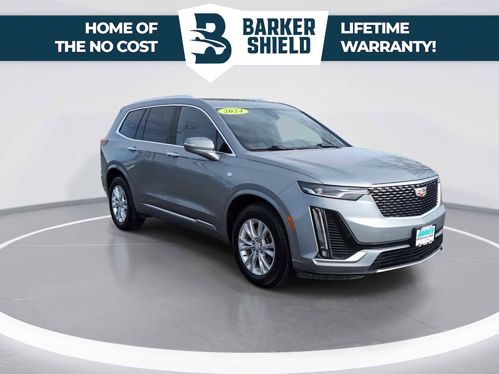 Used 2024 Cadillac XT6 Luxury w/ LPO, Floor Liner Package image 2