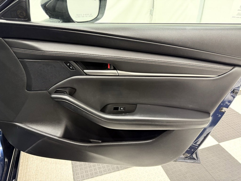 Used 2024 MAZDA MAZDA3 s image 18