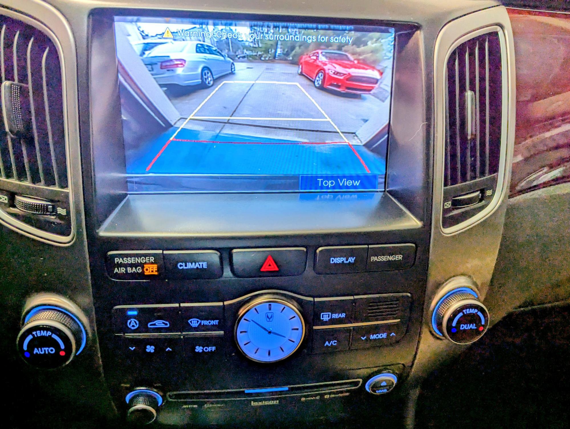 Used 2013 Hyundai Equus Signature RWD image 21