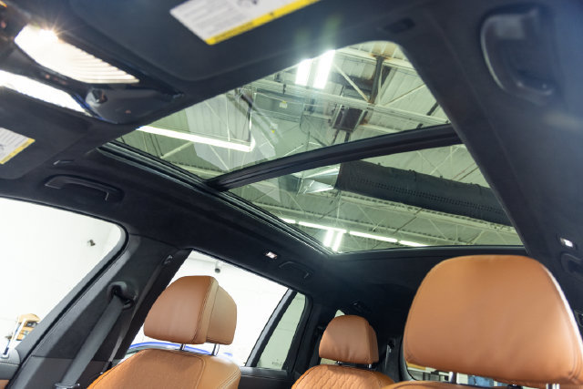 Certified 2024 BMW X7 M60i AWD/4WD image 12