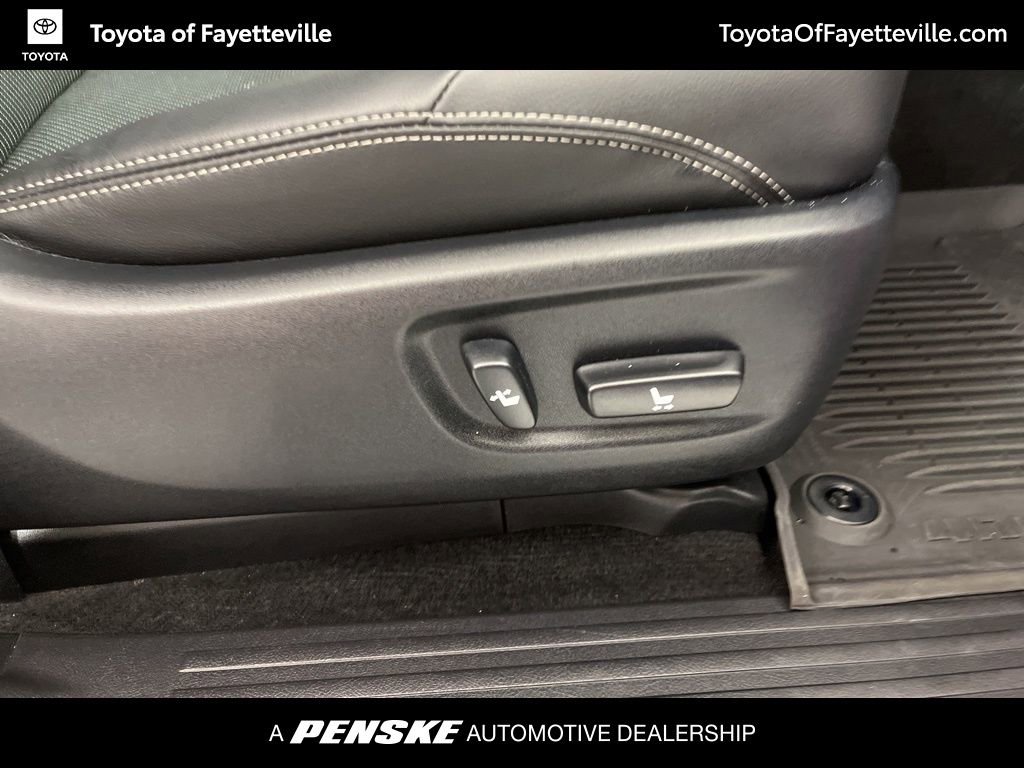 Certified 2024 Toyota 4Runner Limited AWD/4WD image 8