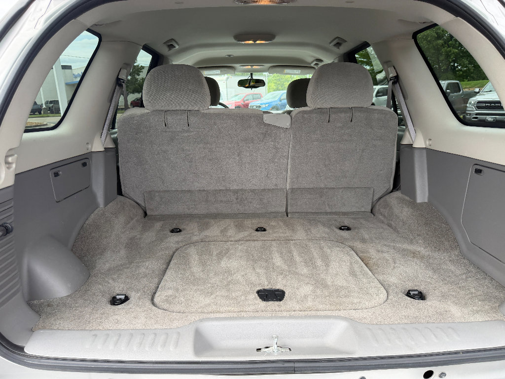 Used 2005 Chevrolet TrailBlazer LS w/ LS Preferred Equipment Group RWD image 12