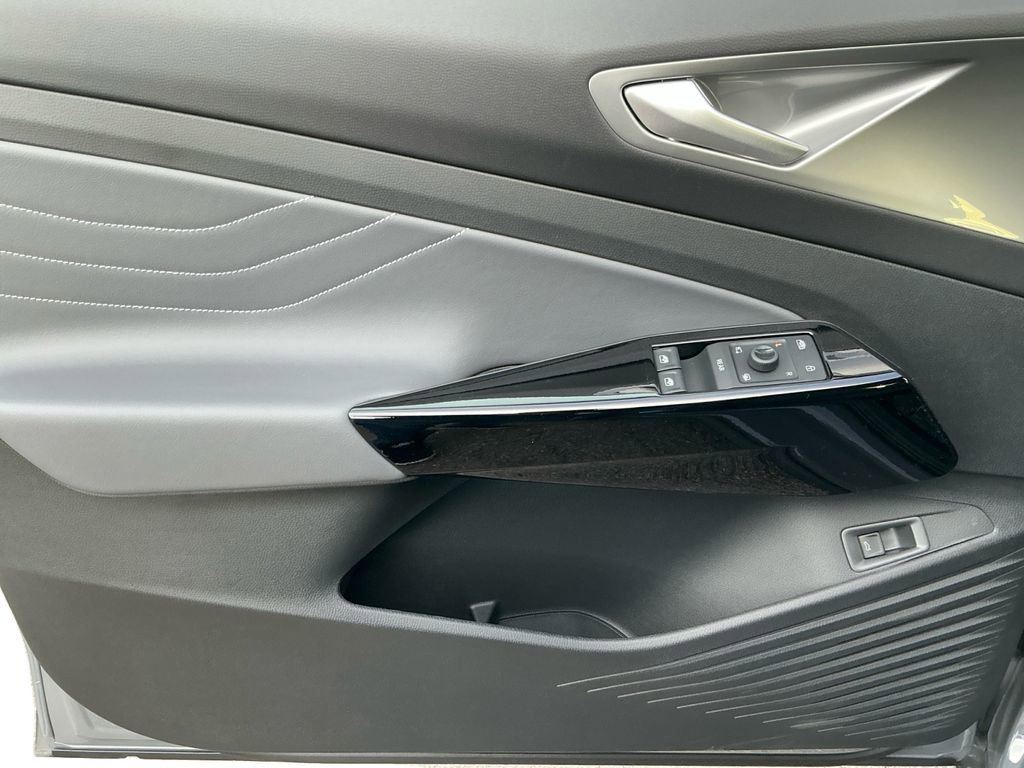 New 2026 Volkswagen ID.4 Pro S Plus image 22