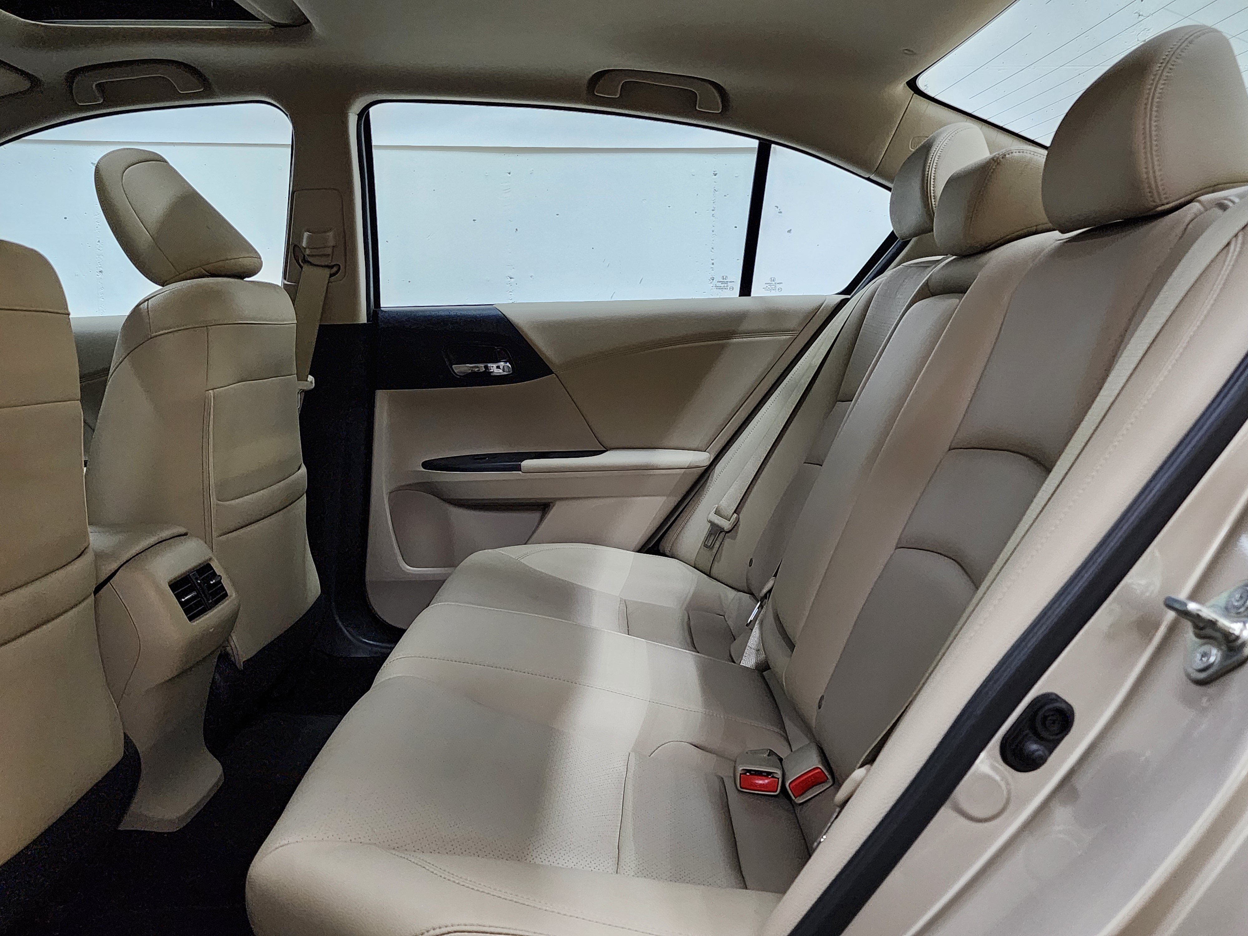 Used 2015 Honda Accord EX-L image 16
