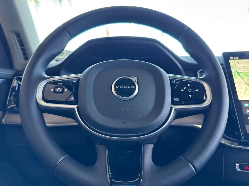 New 2026 Volvo XC90 B5 Plus image 24