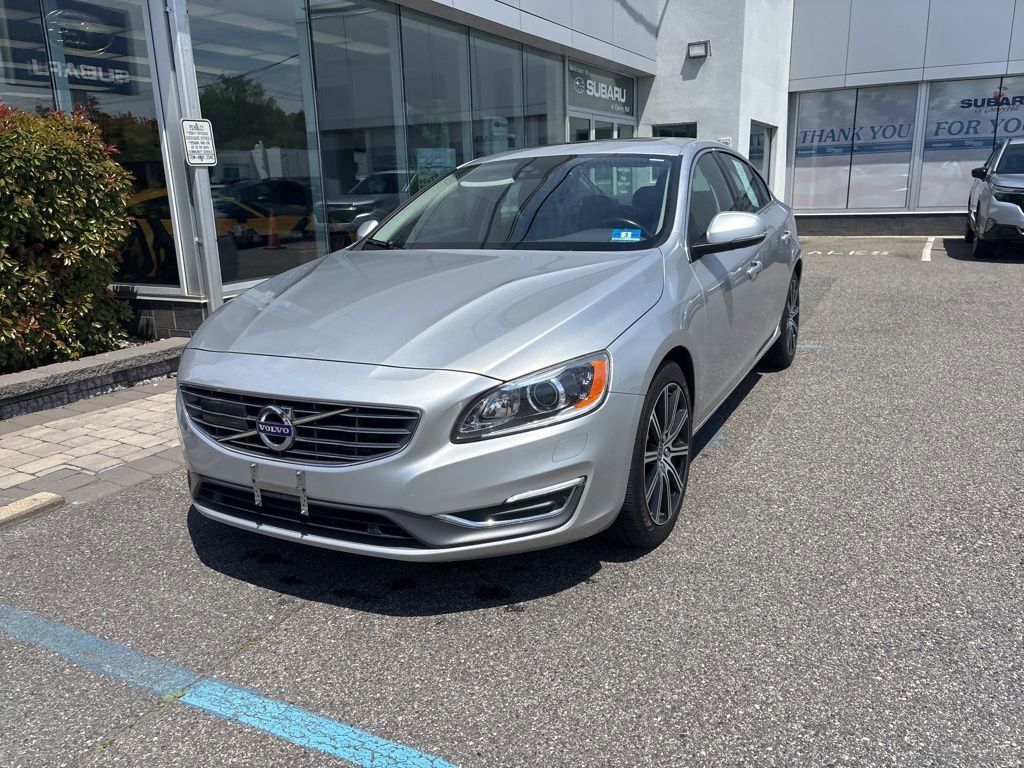Used 2018 Volvo S60 T5 Inscription Platinum AWD/4WD image 5