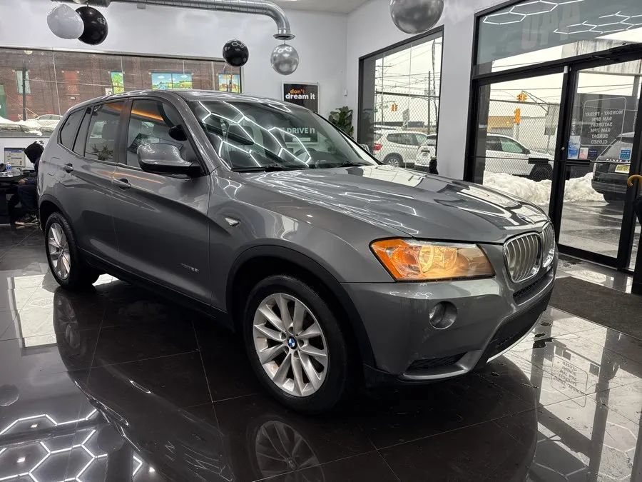 Used 2014 BMW X3 xDrive28i AWD/4WD image 7