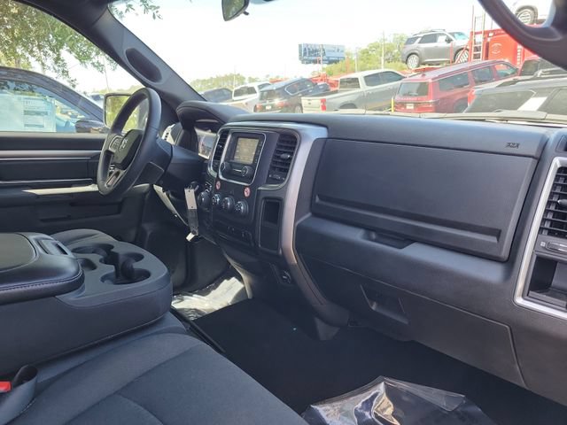Used 2024 RAM 1500 Warlock AWD/4WD image 30