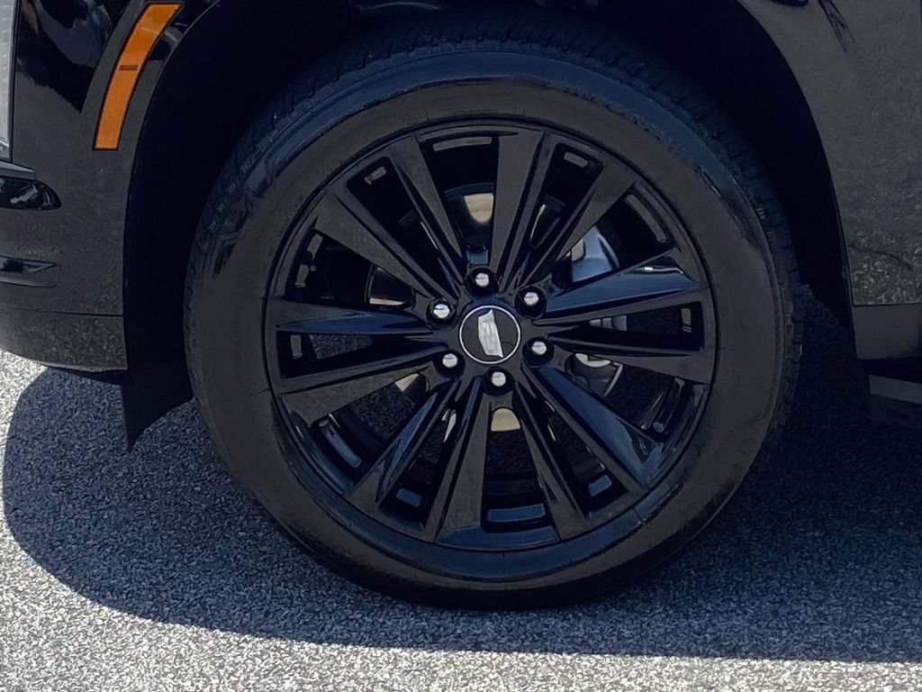 Certified 2025 Cadillac Escalade Sport AWD/4WD image 10