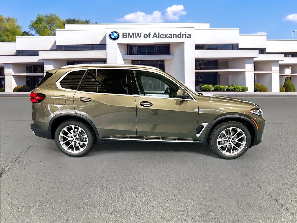New 2026 BMW X5 xDrive40i AWD/4WD image 4