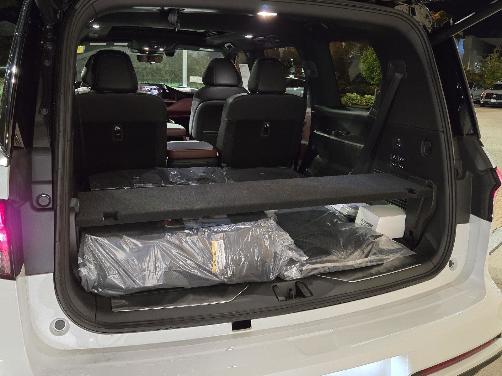 New 2026 INFINITI QX80 Autograph image 21