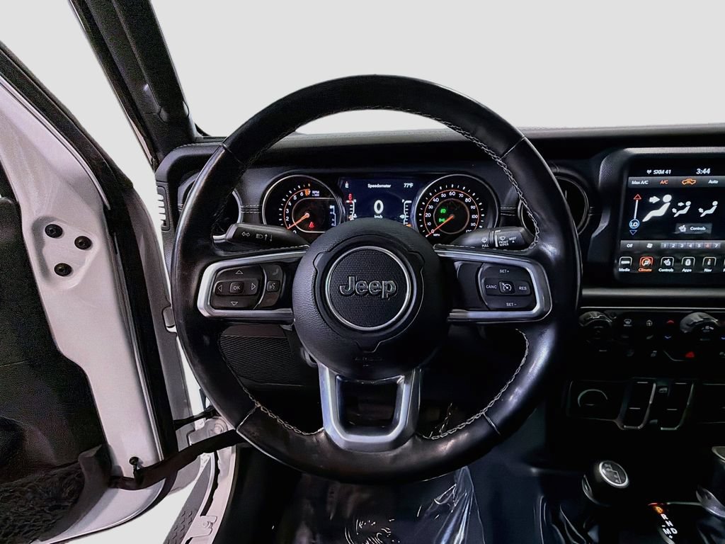 Used 2021 Jeep Gladiator Overland w/ Popular Equipment Package AWD/4WD image 13