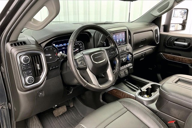 Certified 2020 GMC Sierra 3500 Denali w/ Denali Ultimate Package image 17