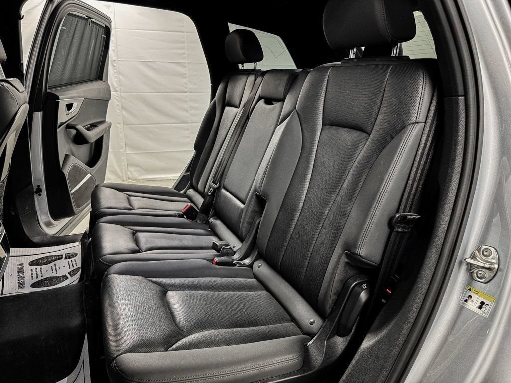 Used 2021 Audi Q7 2.0T Premium Plus w/ Executive Package AWD/4WD image 10