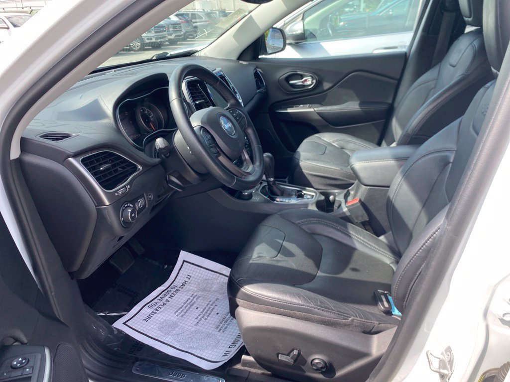 Used 2020 Jeep Cherokee Limited AWD/4WD image 6