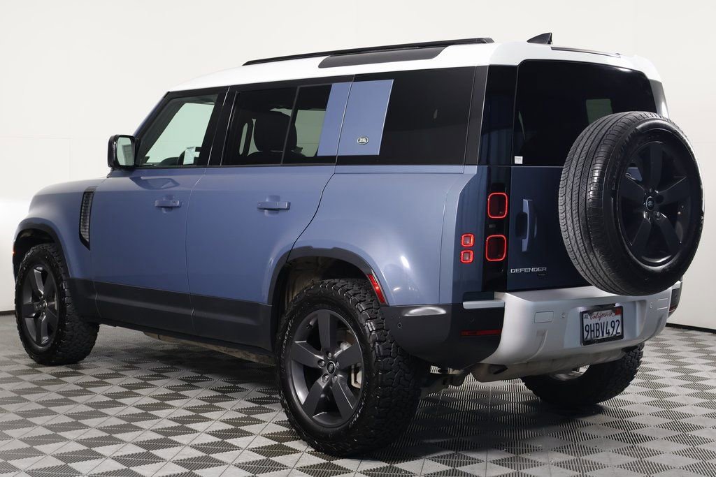 Used 2023 Land Rover Defender 110 SE image 6