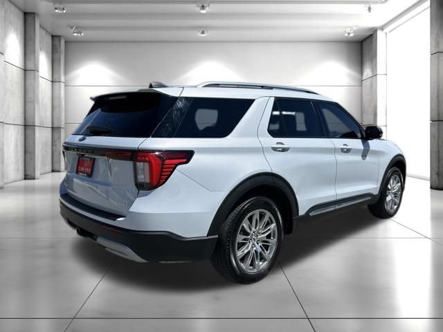 Used 2025 Ford Explorer Platinum AWD/4WD image 8