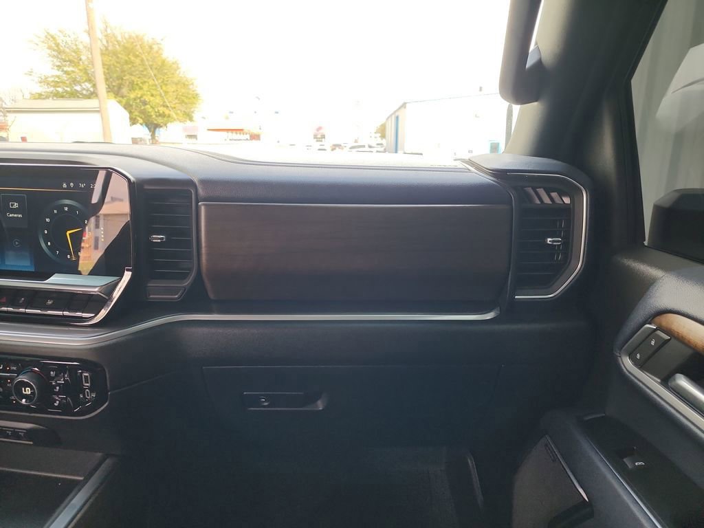 Used 2026 Chevrolet Silverado 3500 High Country w/ High Country Premium Package image 25